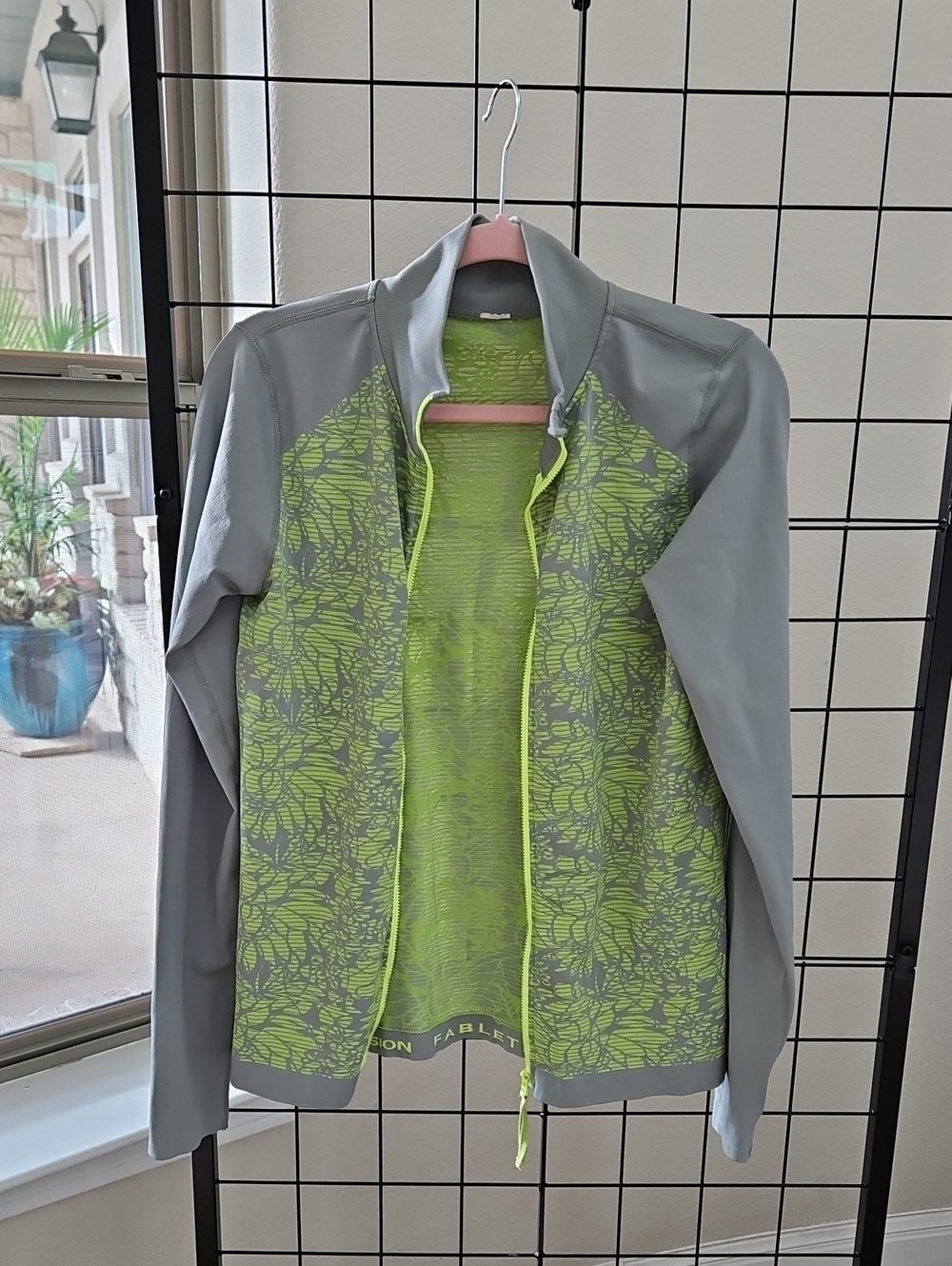 Fabletics Women's Gray & Lime Green Zip-Up Jacket Size M